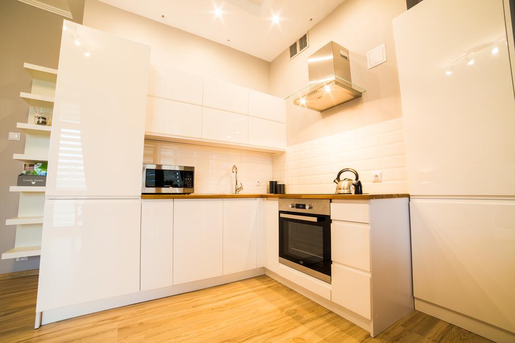 Apartamenty Roztocze 즈비에지니에츠 외부 사진
