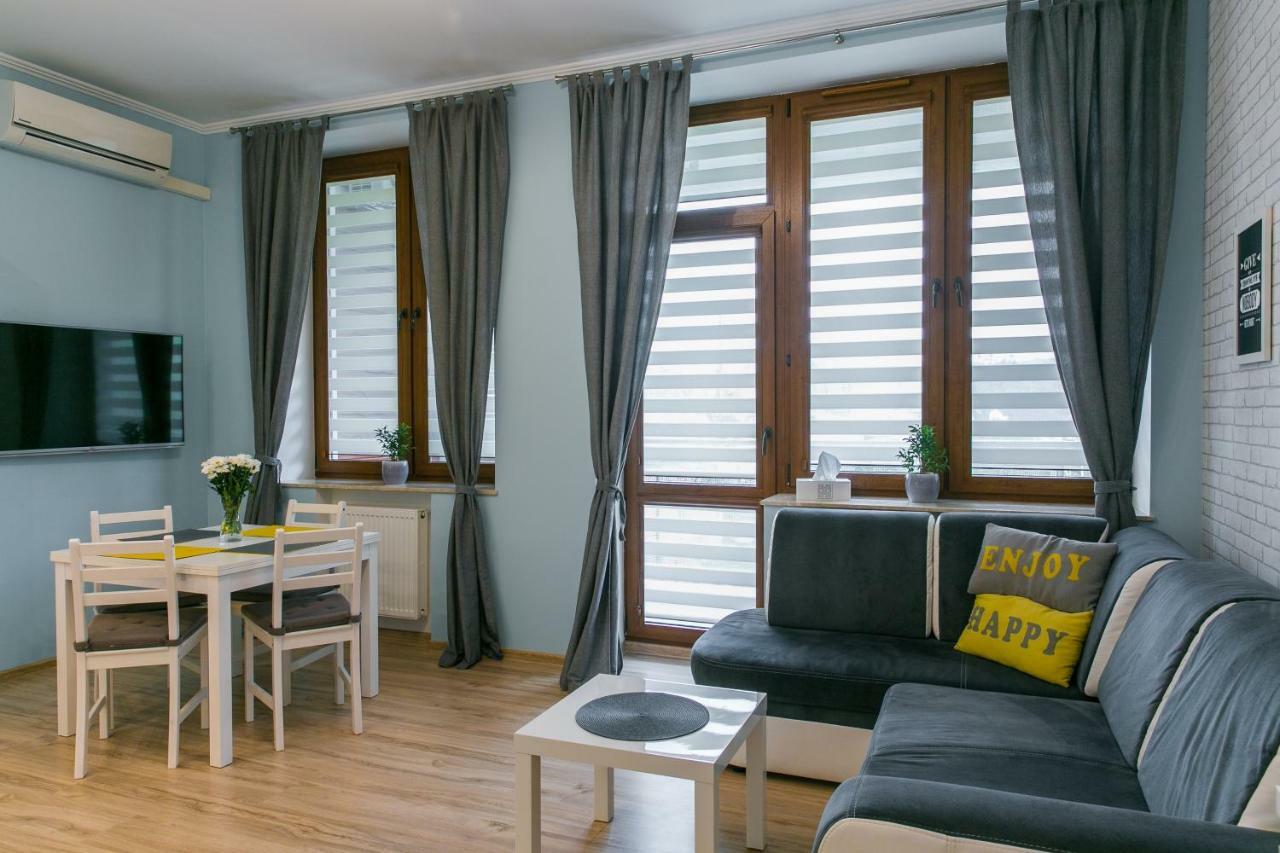 Apartamenty Roztocze 즈비에지니에츠 외부 사진
