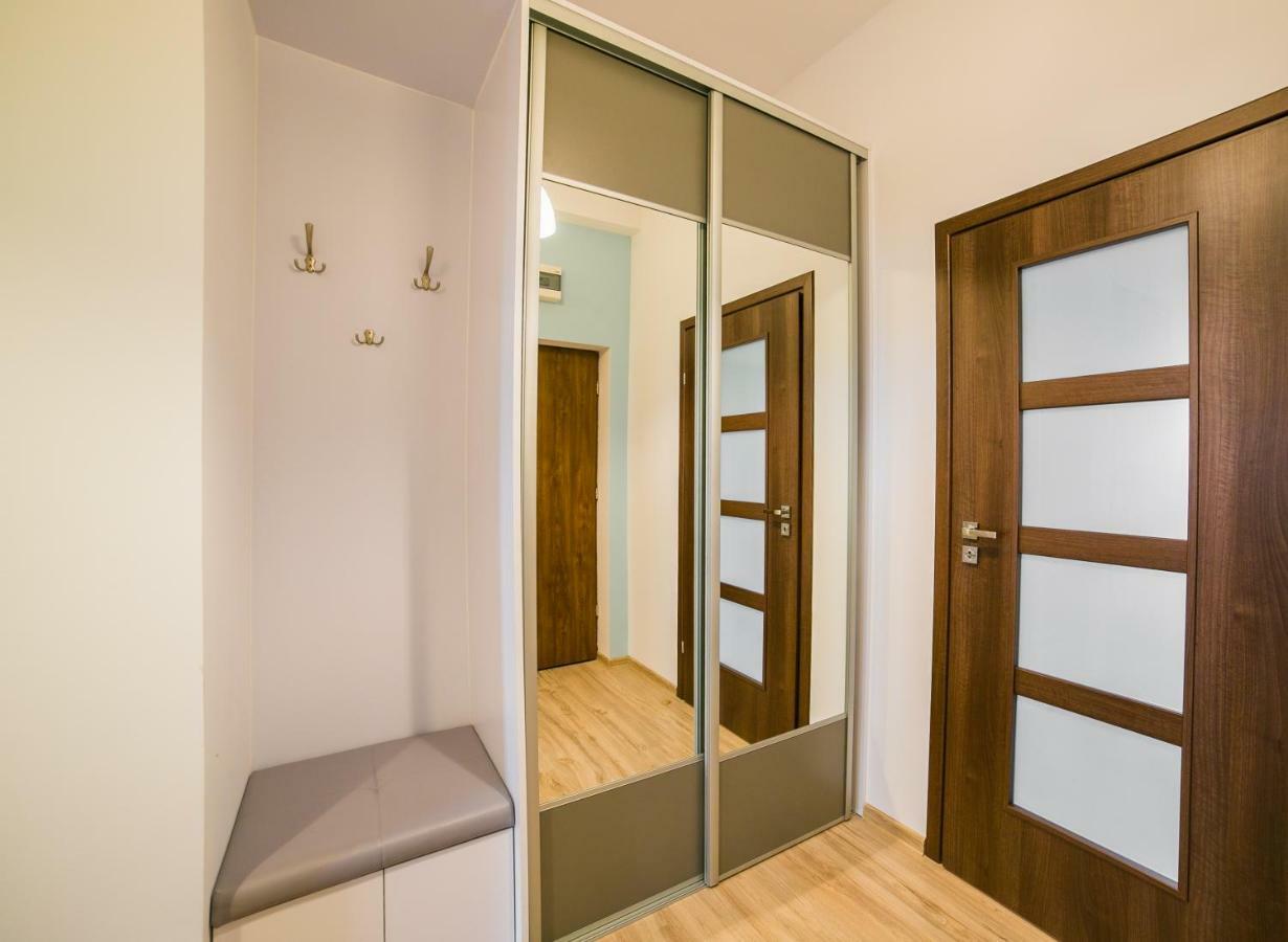 Apartamenty Roztocze 즈비에지니에츠 외부 사진