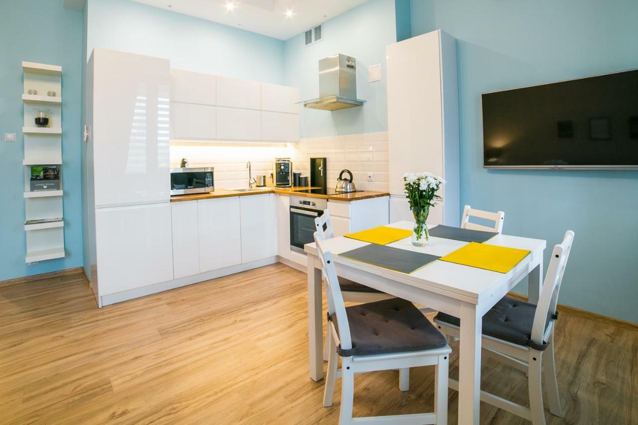 Apartamenty Roztocze 즈비에지니에츠 외부 사진