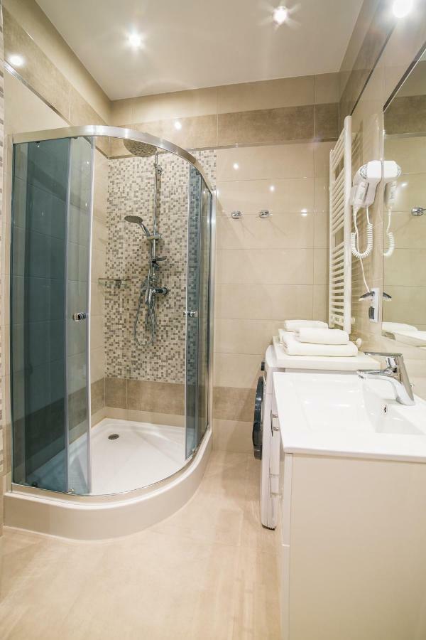 Apartamenty Roztocze 즈비에지니에츠 외부 사진