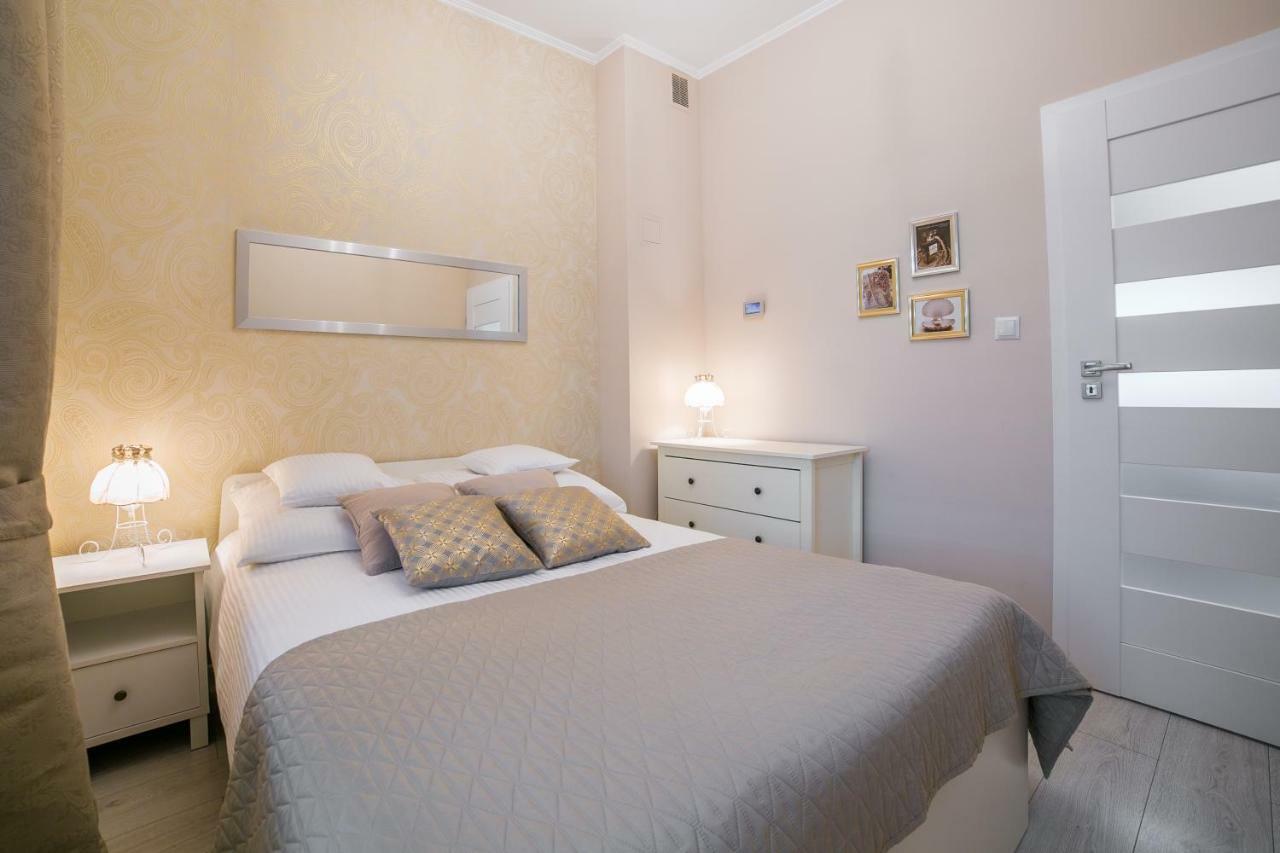 Apartamenty Roztocze 즈비에지니에츠 외부 사진
